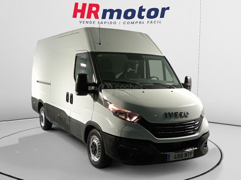 Foto del IVECO Daily Furgón 35S14 V 3520 H2 10.8 136