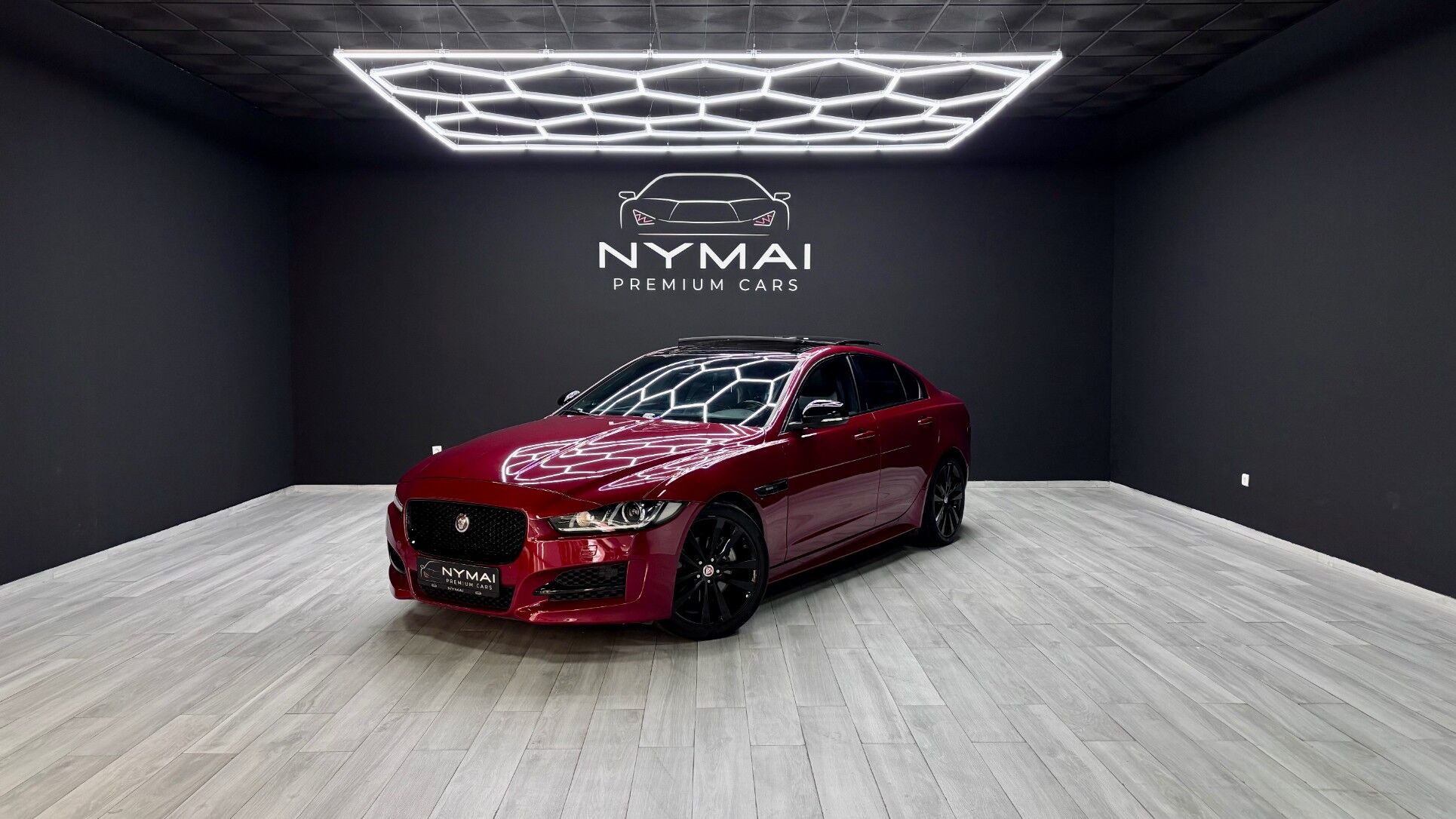 Foto del JAGUAR XE 2.0 Diesel R-Sport Aut. 180