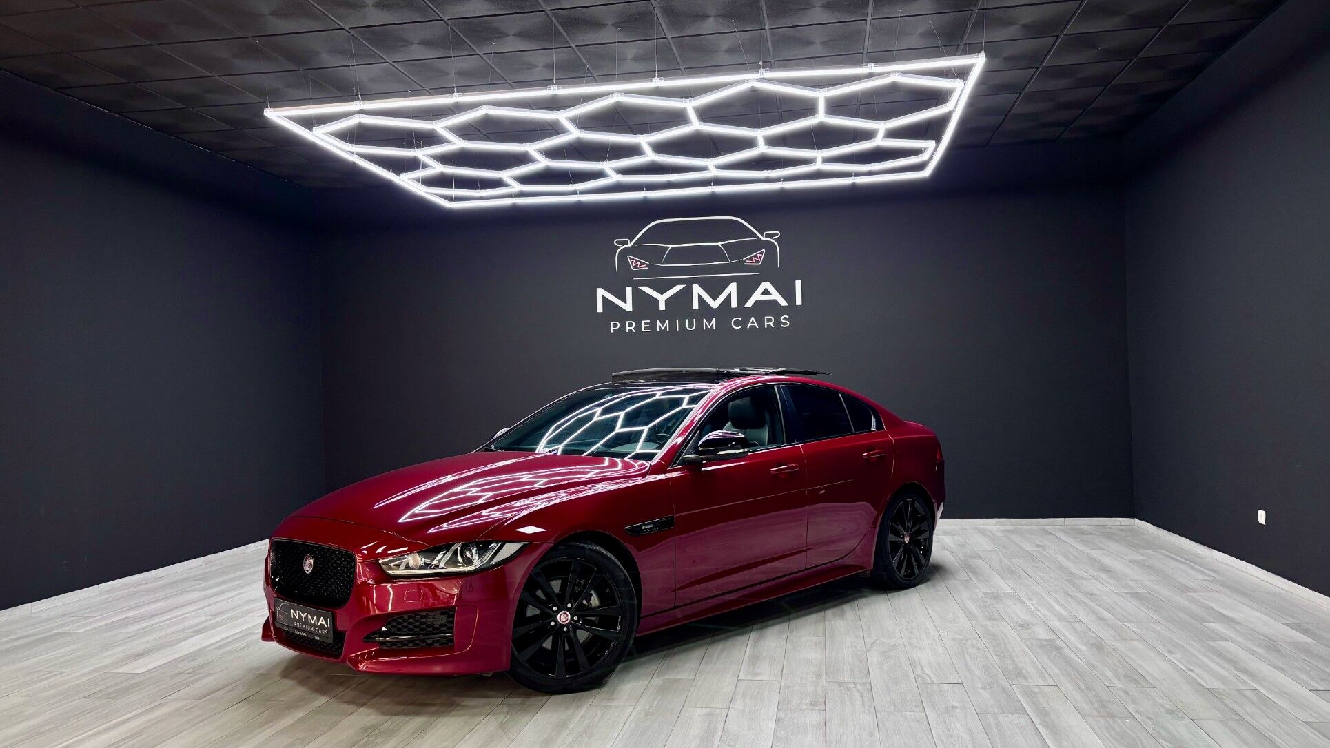 Foto del JAGUAR XE 2.0 Diesel R-Sport Aut. 180