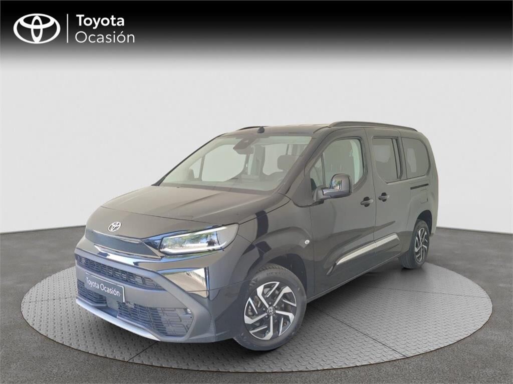 TOYOTA Proace City Verso (FAMILY ACTIVE L2 1.5D 130CV 6MT) en Madrid