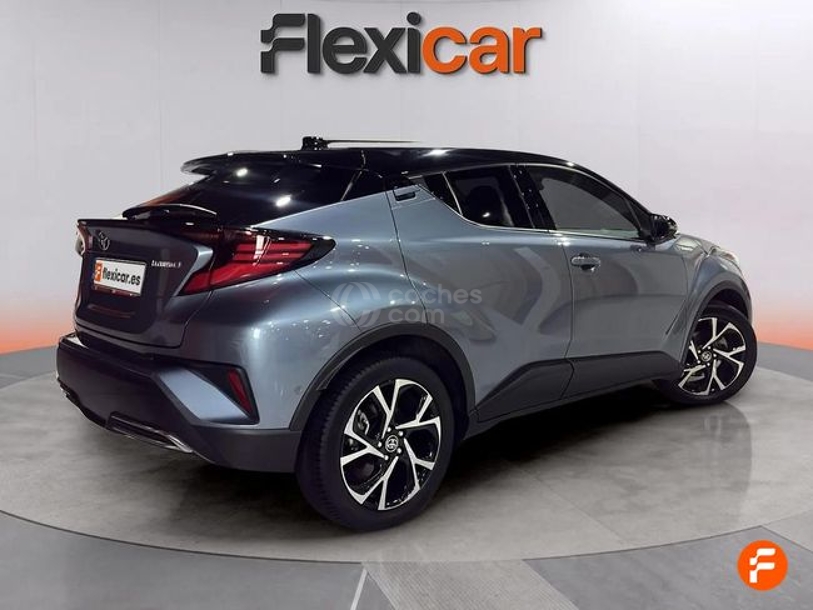 Foto del TOYOTA C-HR 180H Advance Luxury