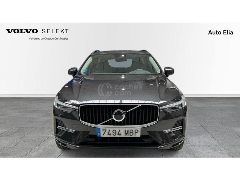 Foto del VOLVO XC60 B4 Essential FWD Aut.