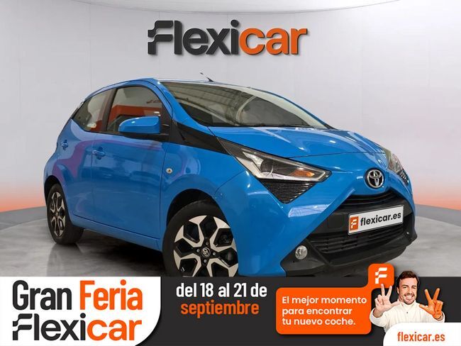 TOYOTA Aygo (1.0 70 x-play) en Barcelona
