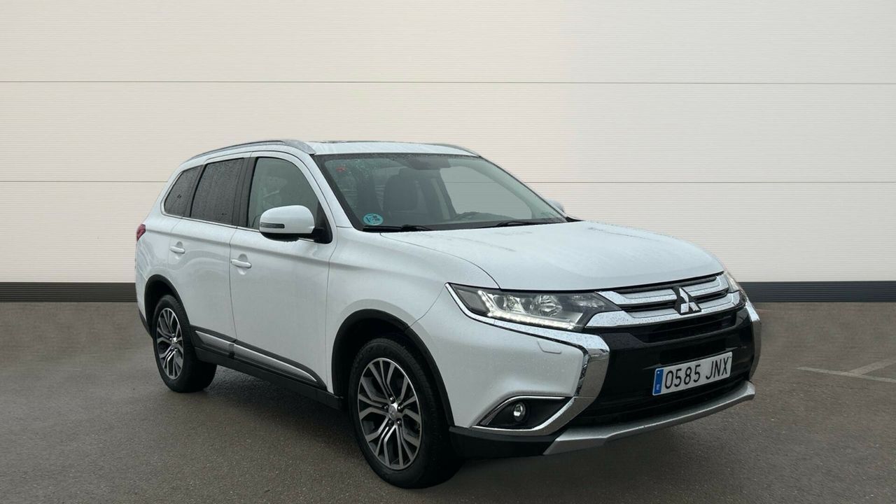 MITSUBISHI Outlander (2.3 220 DI-D KAITEKI AUTO 4WD 150 5P 7 Plazas) en Mad