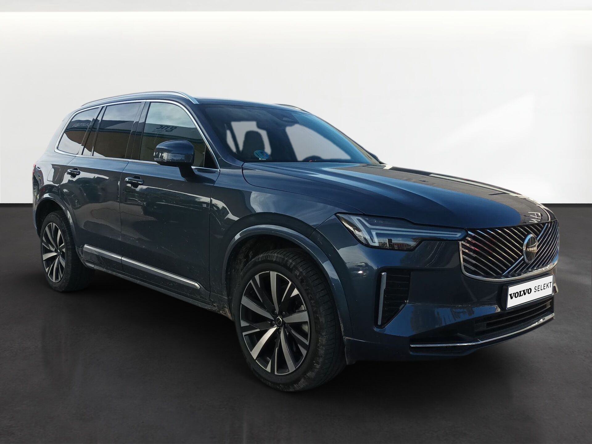 VOLVO XC90 (2.0 B5 P MHEV CORE AWD AUTO 250 5P 7 Plazas) en Barcelona