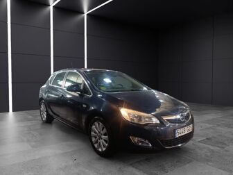 Imagen de OPEL Astra 1.7CDTI Cosmo 18´´