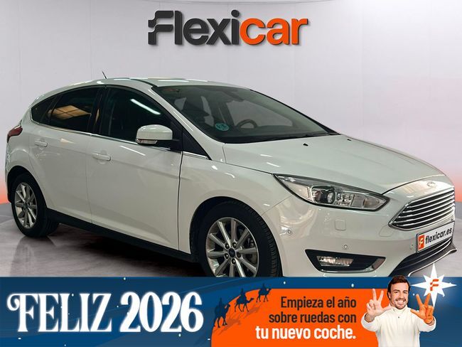 FORD Focus (1.0 Ecoboost Auto-S/S 125v Pow. Titanium) en Cáceres
