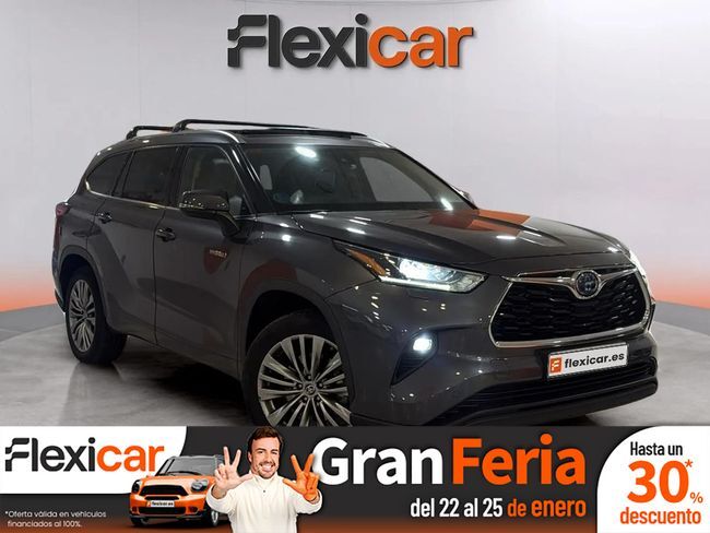 TOYOTA Highlander (2.5 Advance P. Esp. Techo Panorámico) en Barcelona