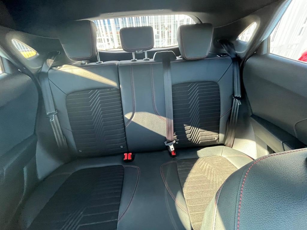 Foto del FORD Puma 1.0 EcoBoost MHEV ST-Line X 155