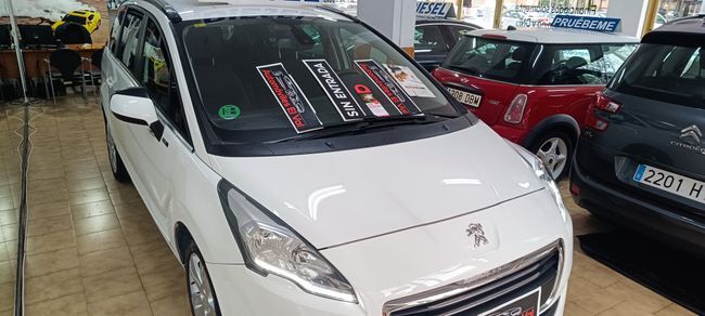 Foto del PEUGEOT 5008 1.6 BlueHDi Active 120