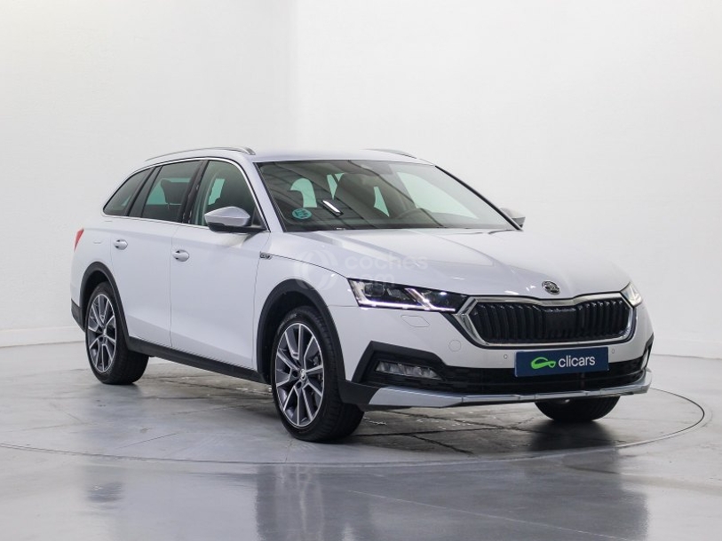 Foto del SKODA Octavia Combi 2.0TDI Scout 110kW DSG 4x4