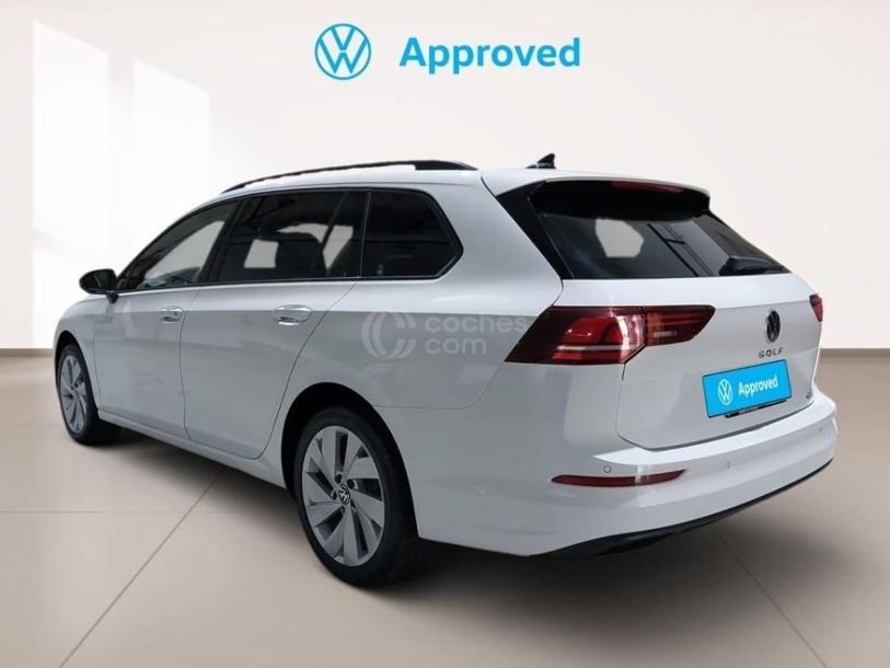 Foto del VOLKSWAGEN Golf Variant 1.5 eTSI Life DSG 85kW