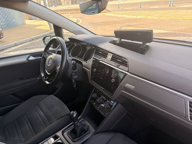 Foto del VOLKSWAGEN Touran 2.0TDI CR BMT Advance 110kW