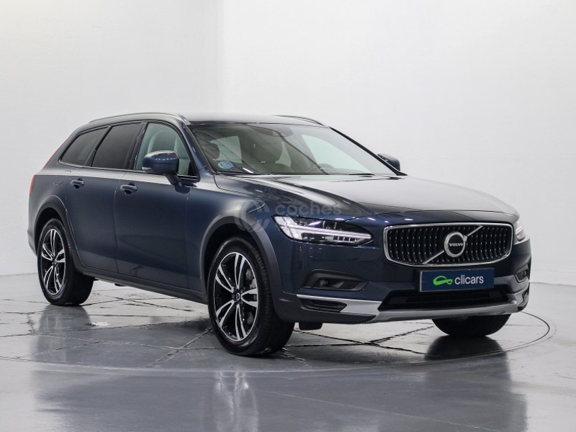 Foto del VOLVO V90 Cross Country B5 Pro AWD Aut.