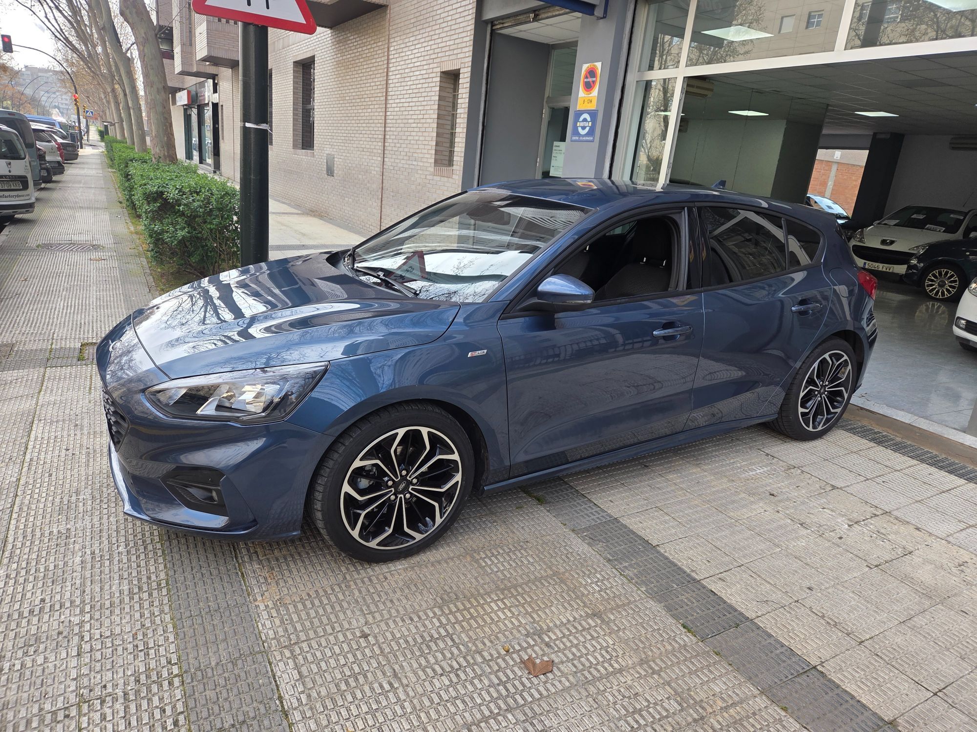 Foto del FORD Focus 1.0 Ecoboost MHEV ST Line 125