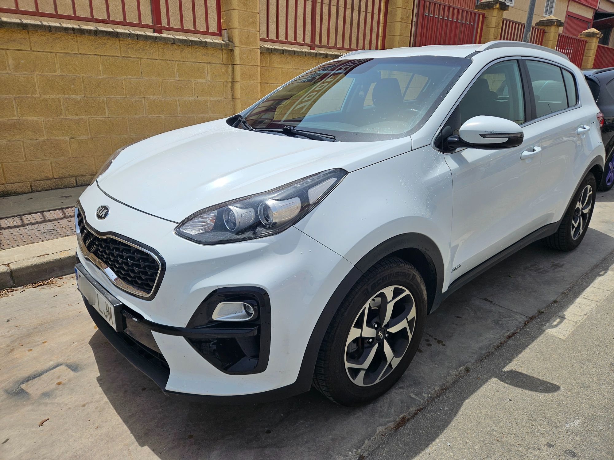 Foto del KIA Sportage 1.6 MHEV Business 4x4 136