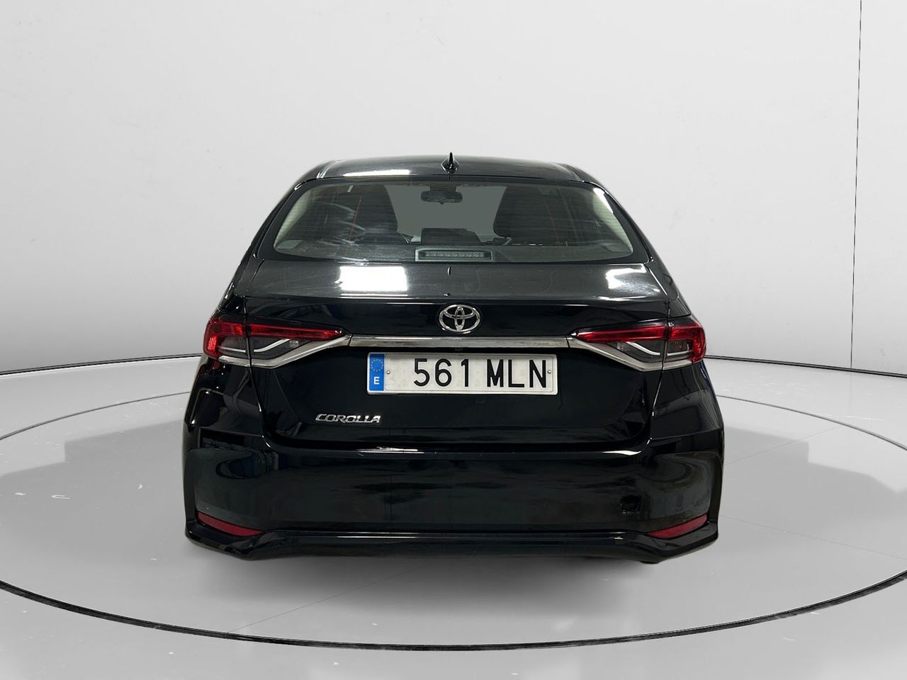 Foto del TOYOTA Corolla Sedán 140H Eco