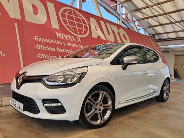 RENAULT Clio (Zen Energy TCe 88 kW (120 CV) EDC) en Barcelona