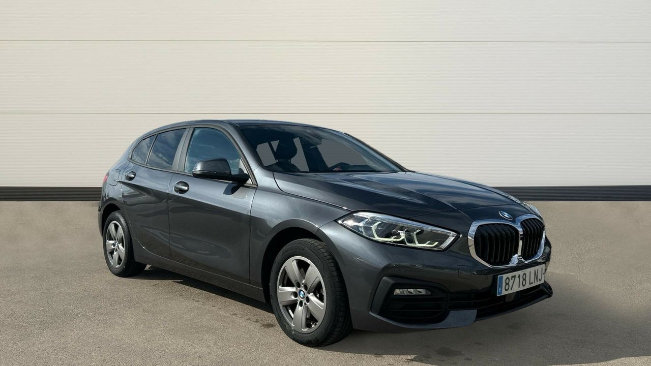 BMW Serie 1 (1.5 116D AUTO 116 5P) en Madrid