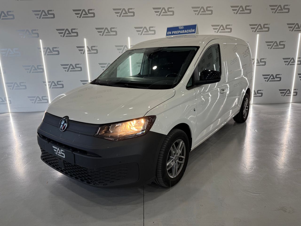 VOLKSWAGEN Caddy (California 2.0 TDI 90kW (122CV)) en Girona