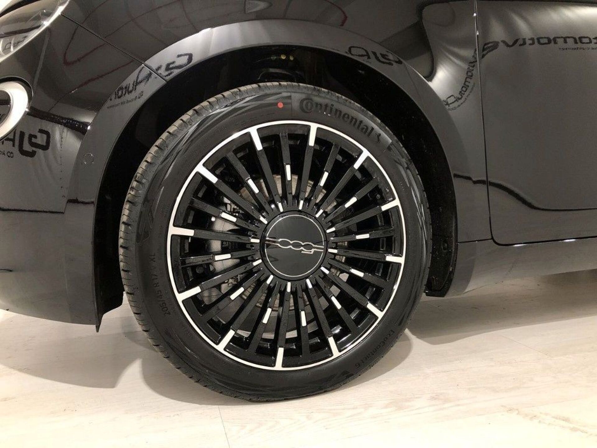 Imagen 2 de FIAT 500