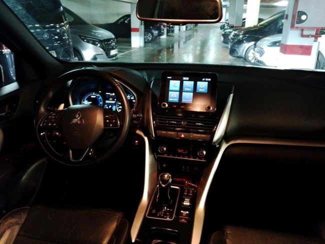 Foto del MITSUBISHI Eclipse Cross PHEV Kaiteki + 4WD