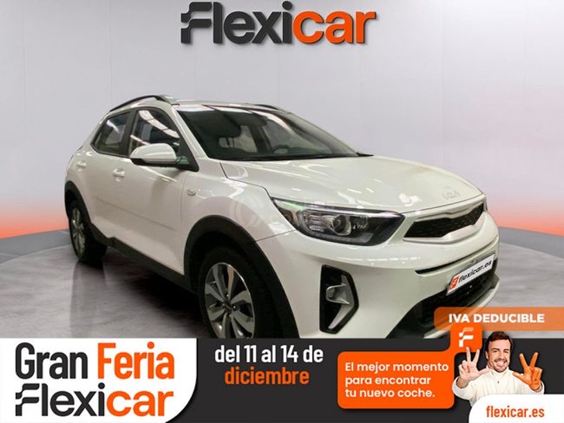 Foto del KIA Stonic 1.0 T-GDi MHEV iMT Concept Plus 100