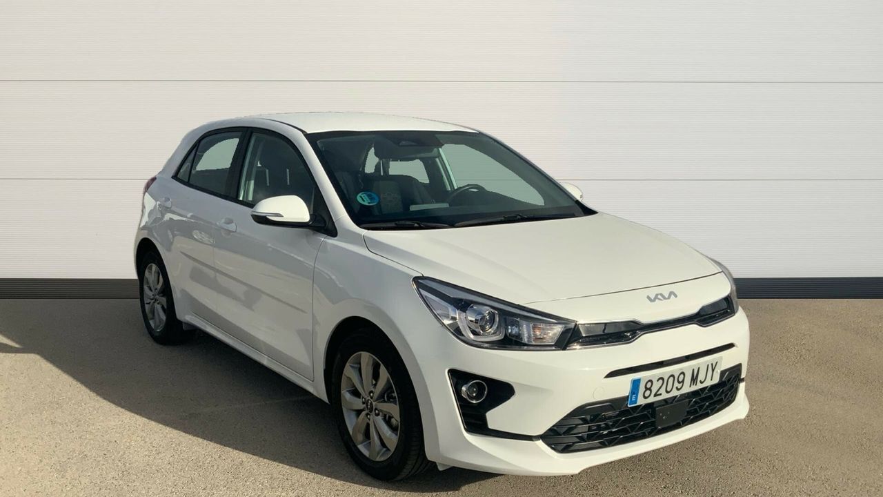 KIA Rio (1.0 T-GDI MHEV IMT 74KW DRIVE 100 5P) en Madrid