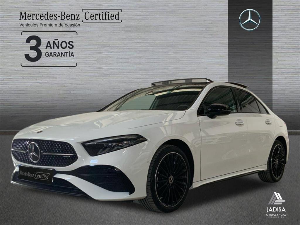 MERCEDES Clase A (A 250 e Sedán) en Jaén