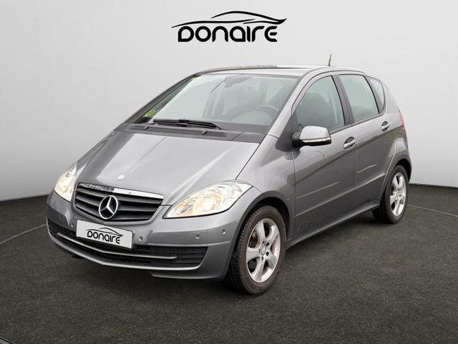 MERCEDES Clase A (A 180 CDI BlueEFFICIENCY Style) en Coruña, A
