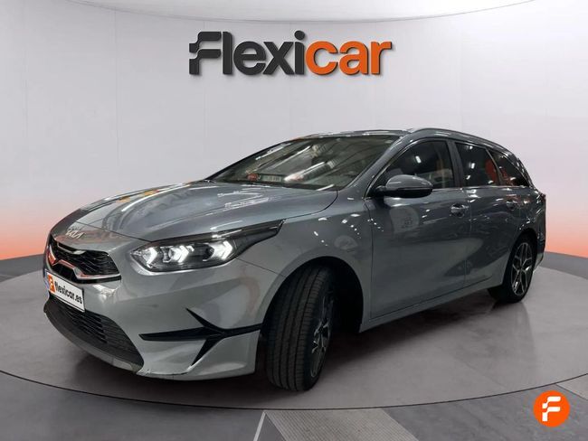 Foto del KIA Ceed Tourer 1.5 MHEV Tech DCT