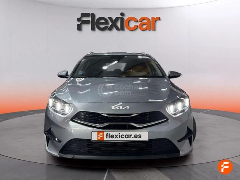 Foto del KIA Ceed Tourer 1.5 MHEV Tech DCT