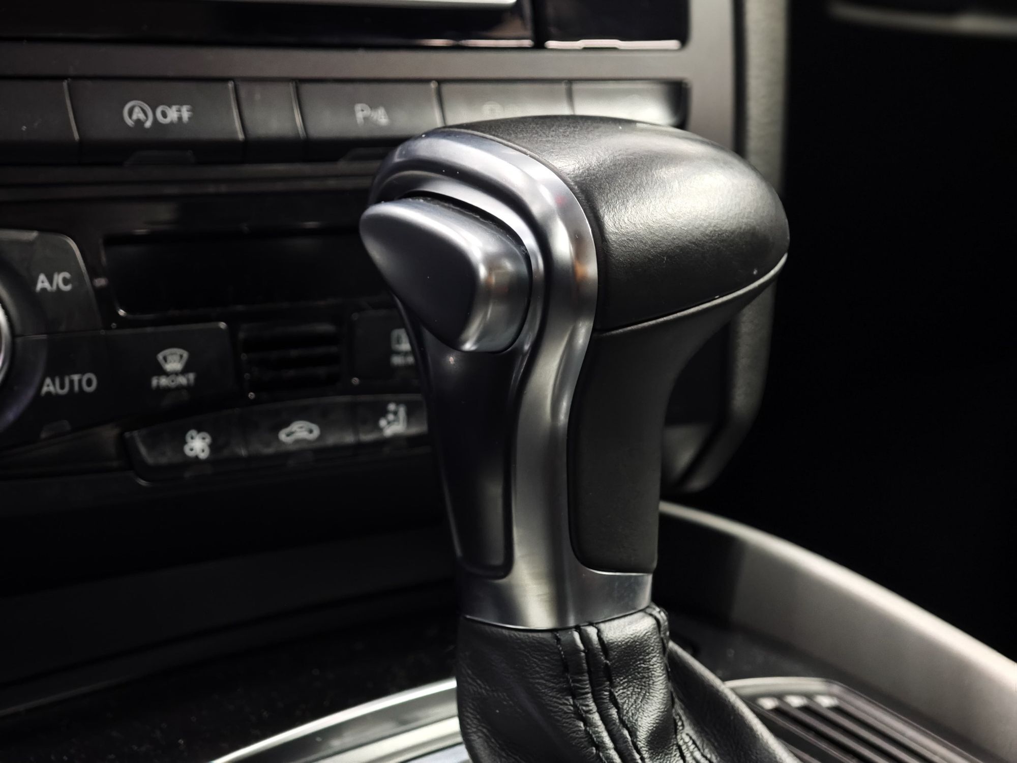 Foto del AUDI Q5 2.0TDI CD quattro Ambition S-T. 190