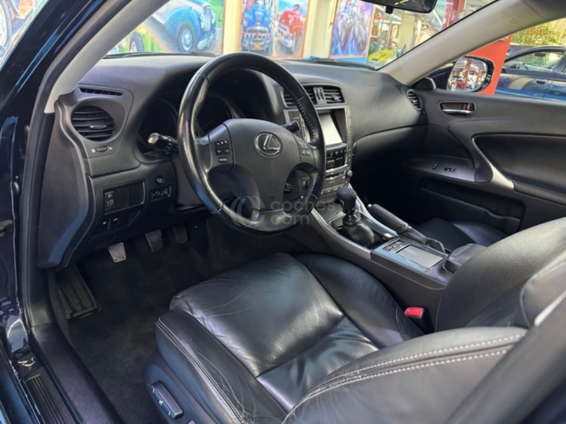 Foto del LEXUS IS 220d Luxury Cambio 2.9