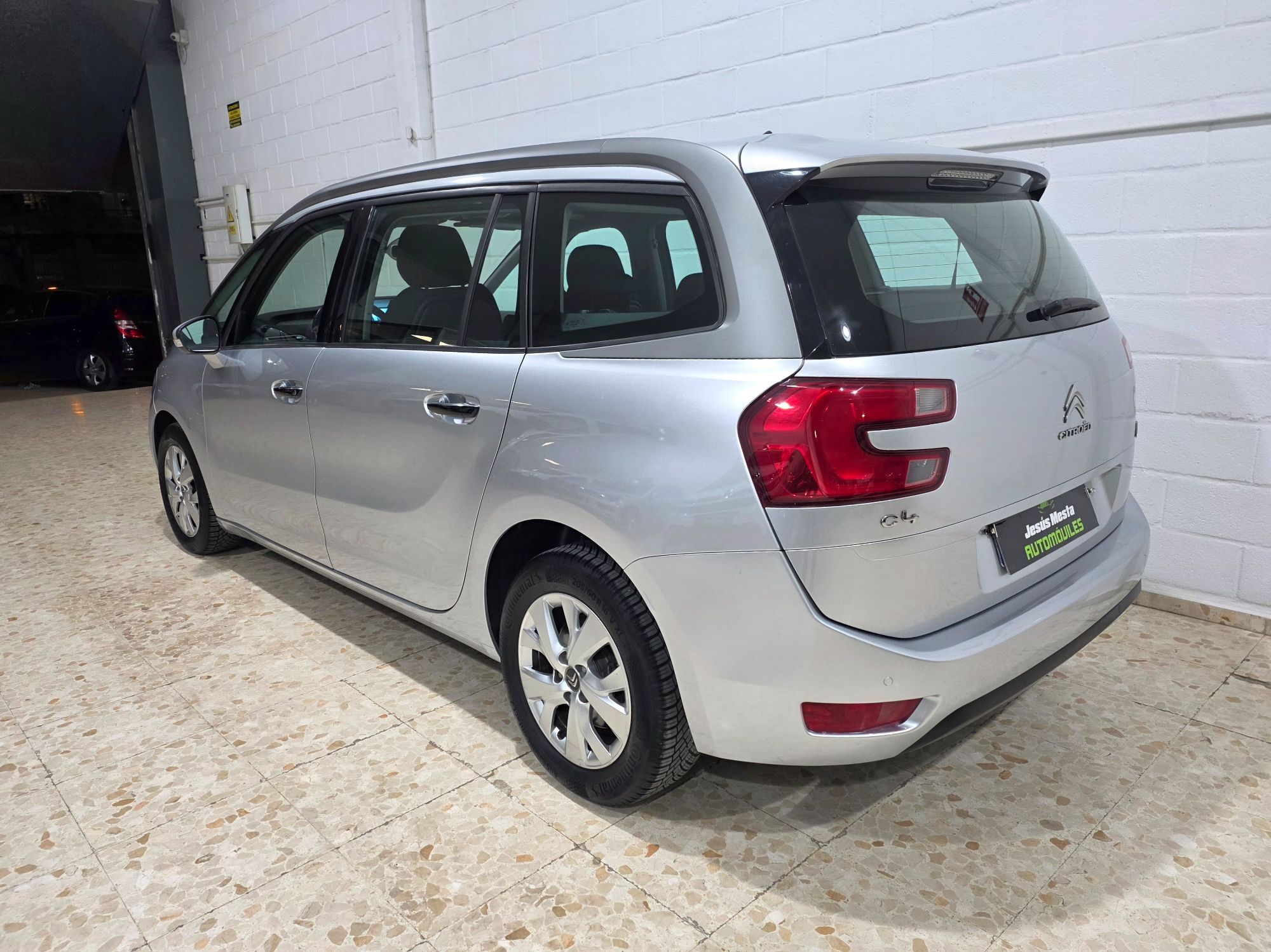 Foto del CITROEN SpaceTourer BlueHDI XL Business 115