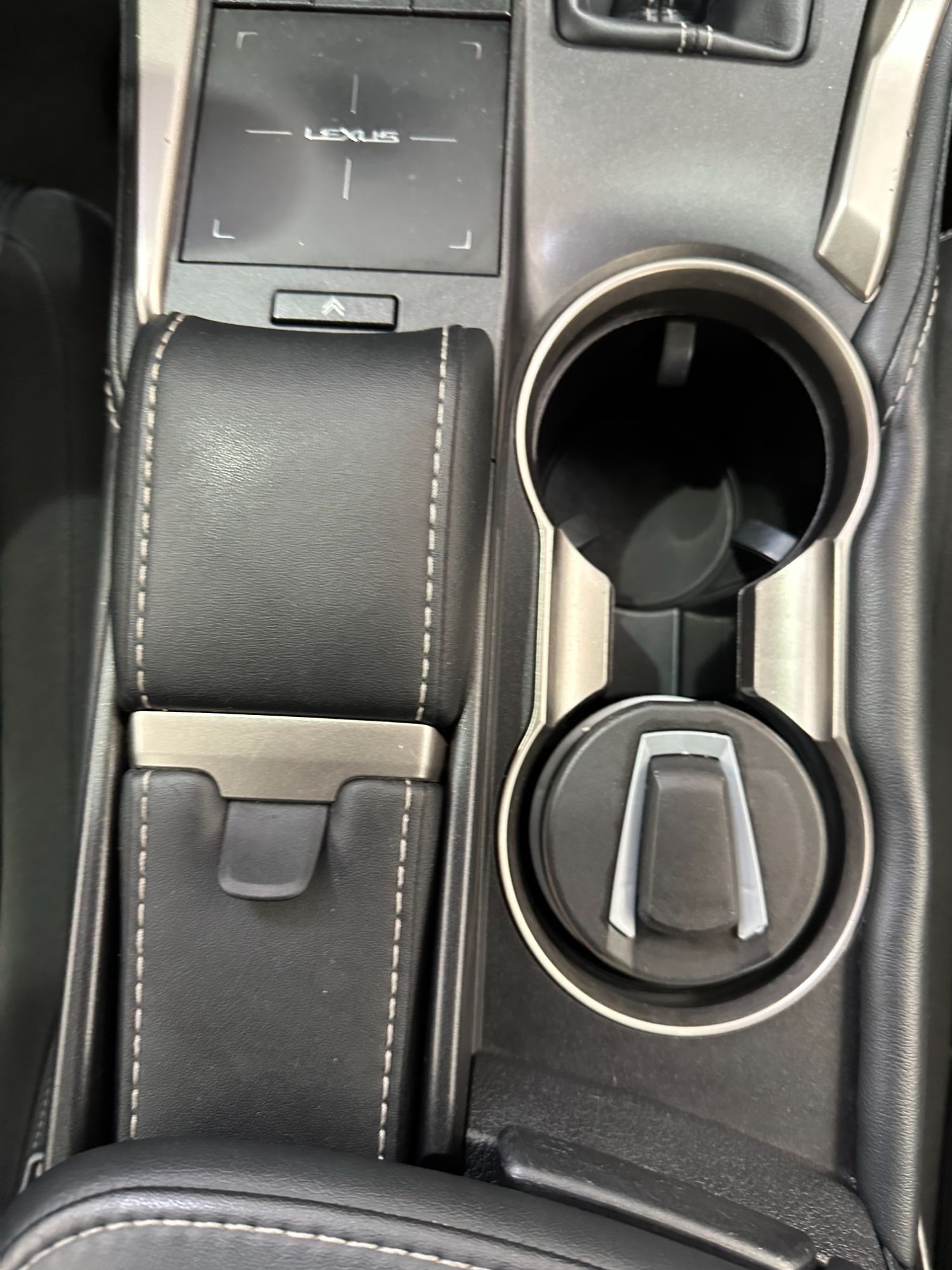 Foto del LEXUS NX 300h Business Navigation 2WD