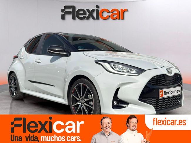 TOYOTA Yaris (1.5 120H GR Sport) en Coruña, A