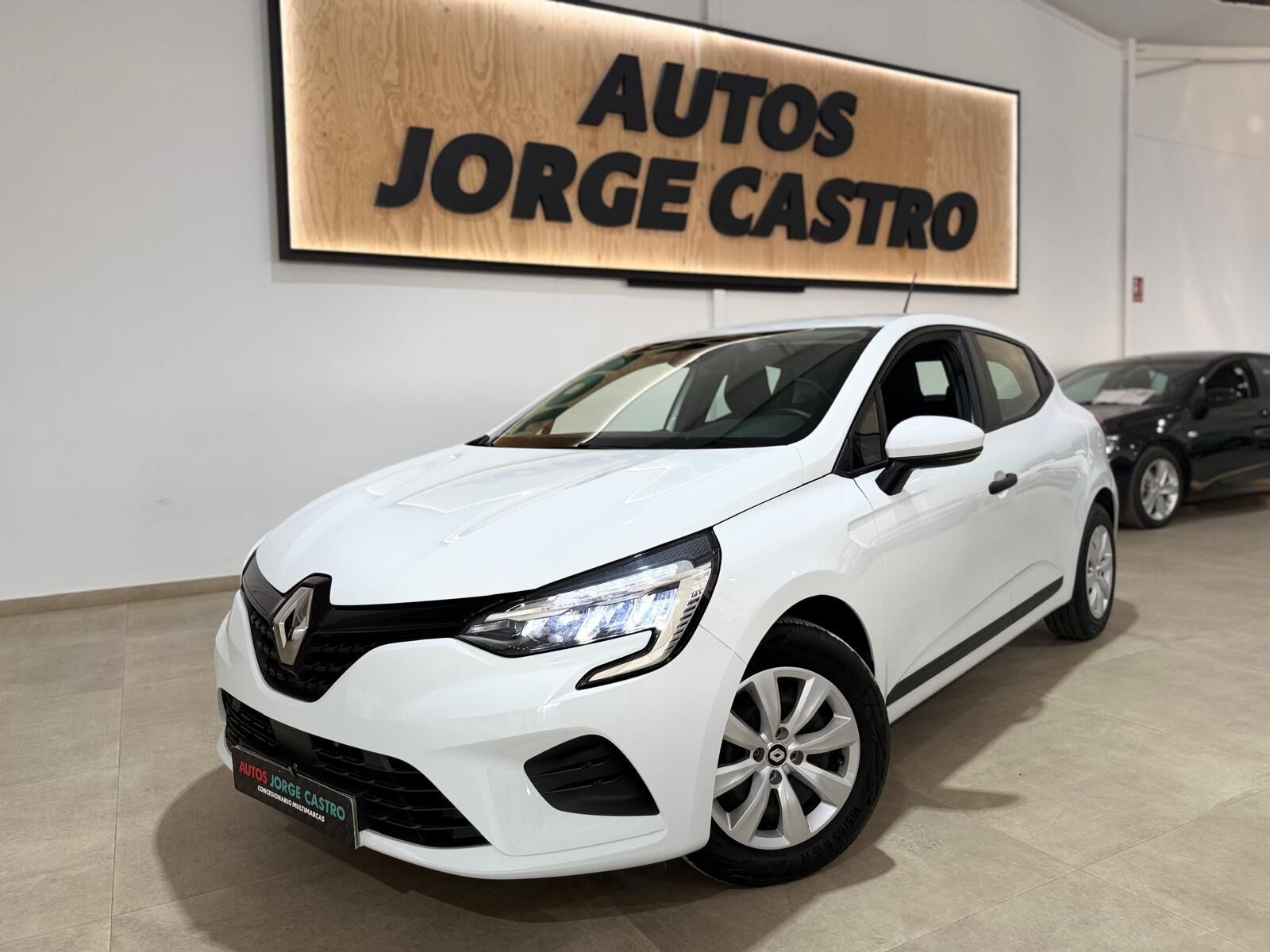 RENAULT Clio (Authentic SCe 49 kW (67CV)) en Sevilla