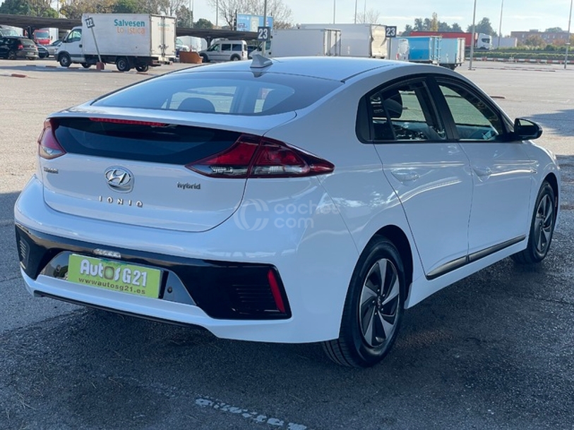 Foto del HYUNDAI Ioniq HEV 1.6 GDI Klass Nav
