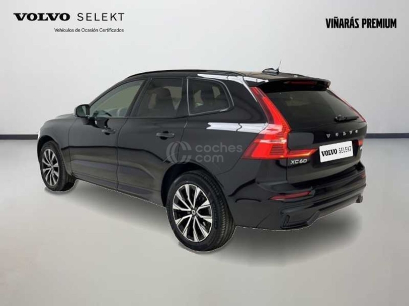 Foto del VOLVO XC60 B5 Plus Dark AWD Aut.