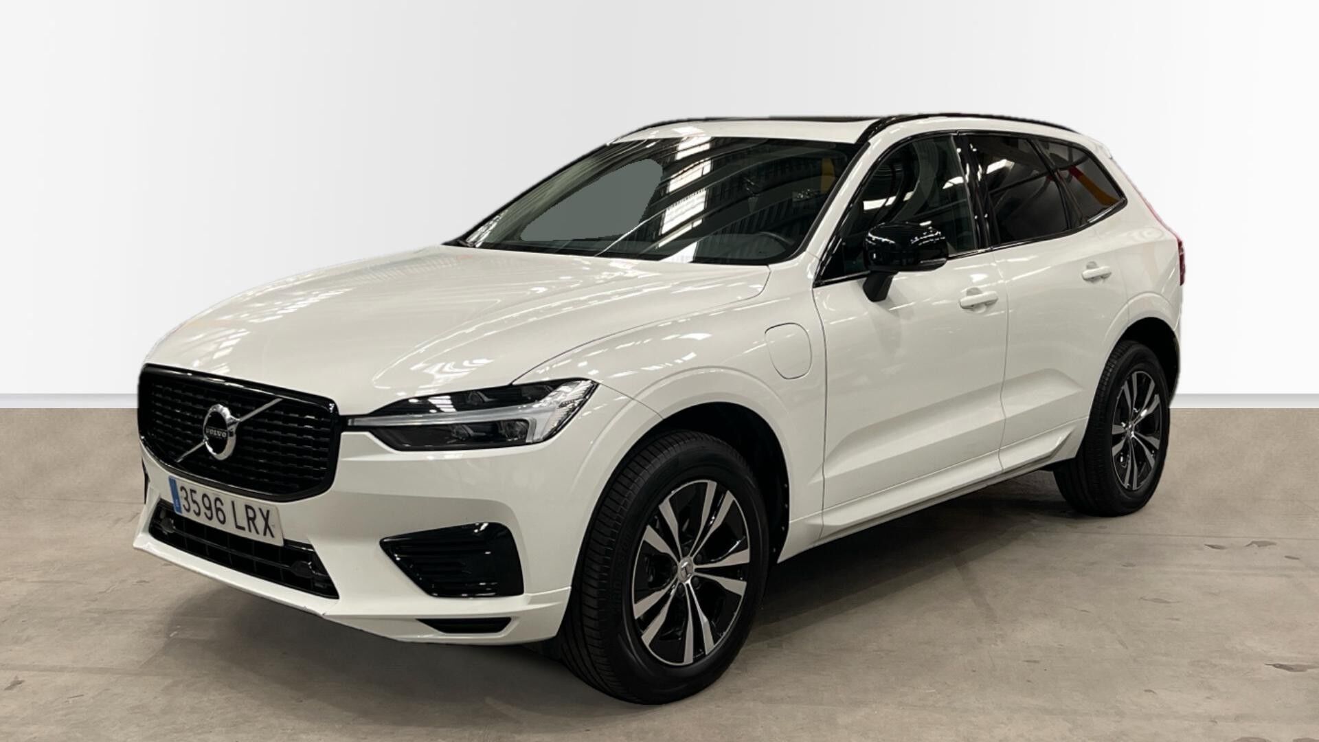 VOLVO XC60 (T6 Recharge Inscription AWD Auto 250 kW (340 CV)) en Madrid