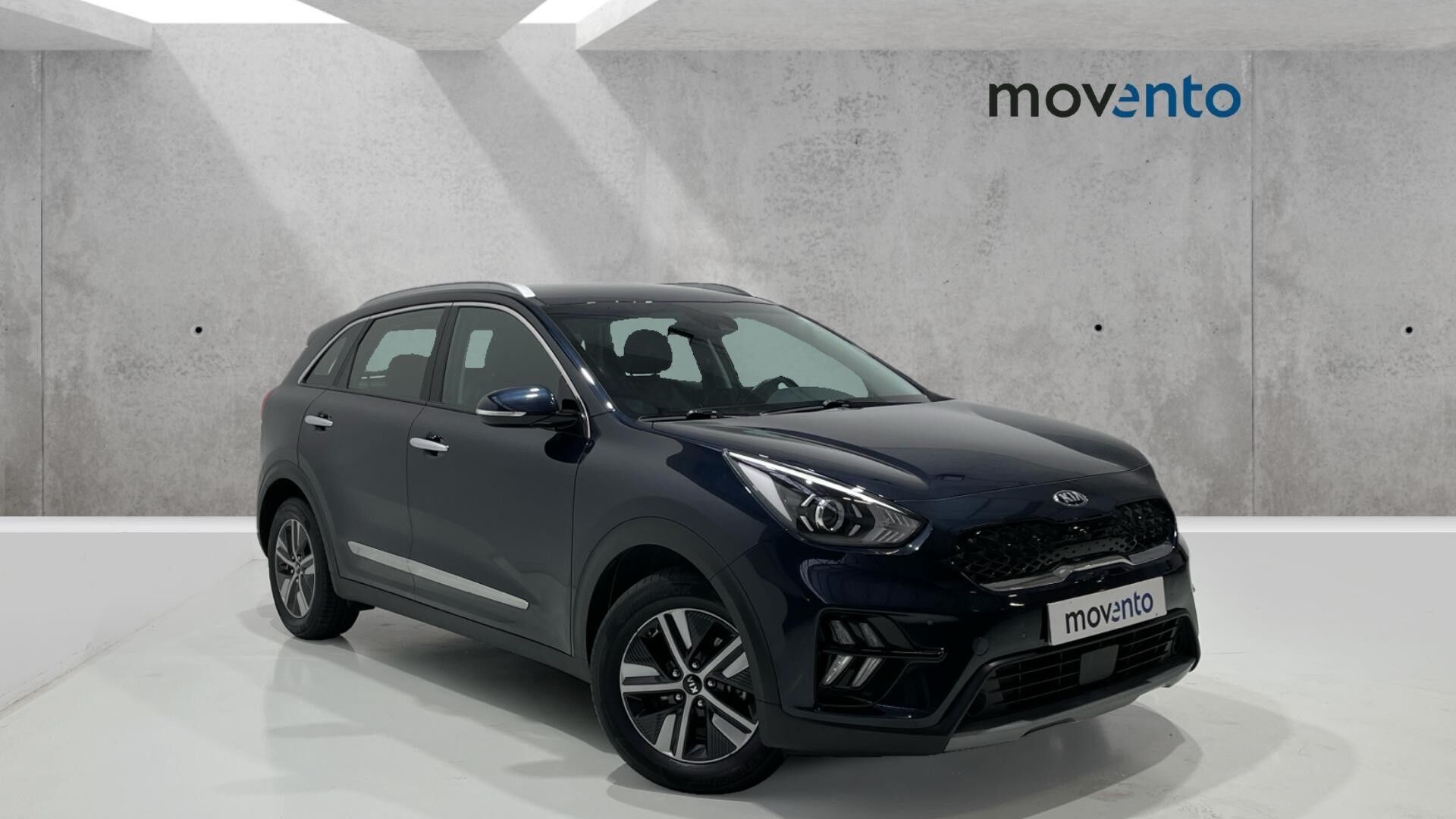 KIA Niro (1.6 GDi PHEV Drive 104 kW (141 CV)) en Barcelona
