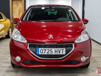 Imagen de PEUGEOT 208 1.2 PureTech Style 82