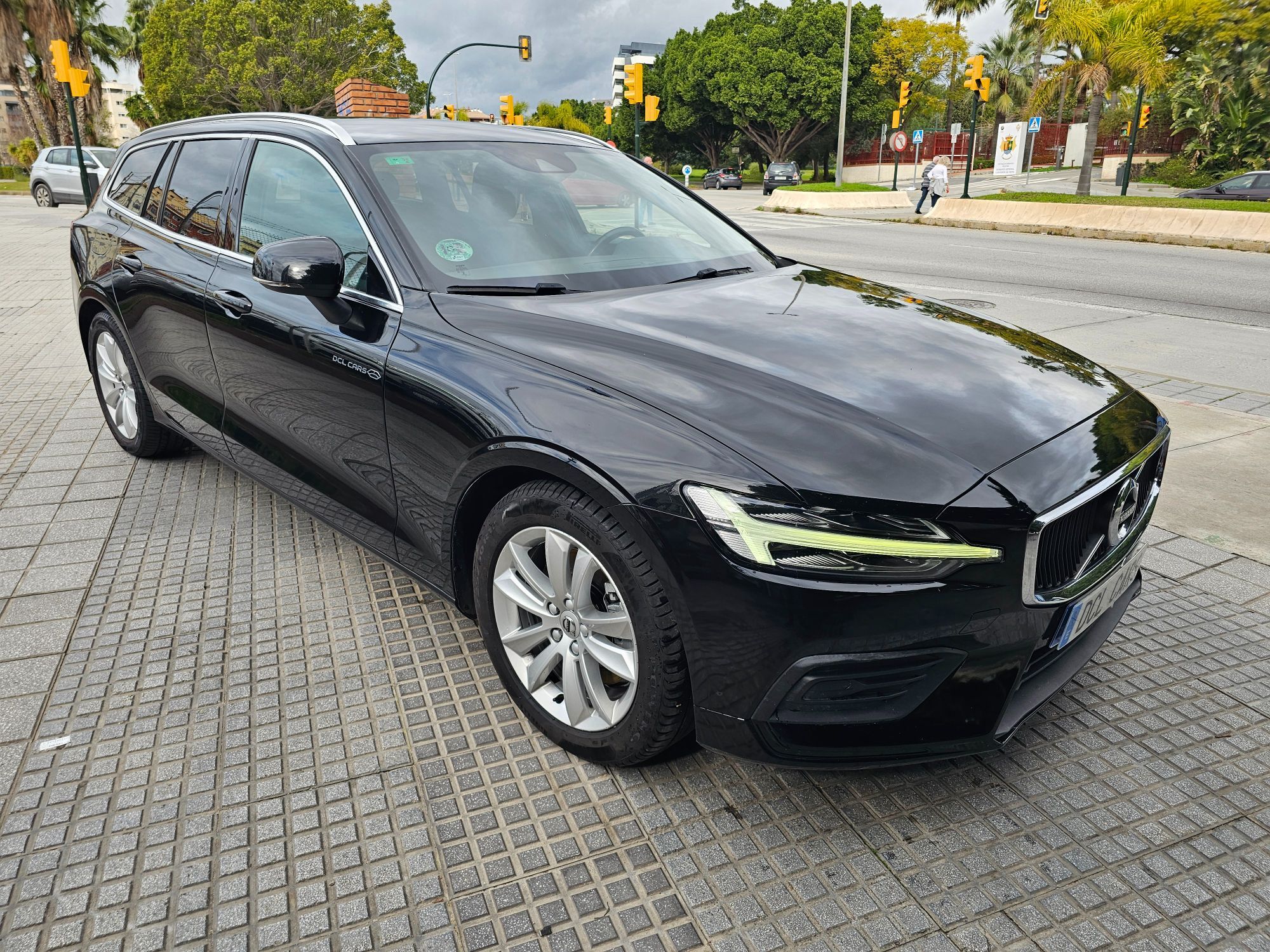 Foto del VOLVO V60 D4 Momentum Aut.