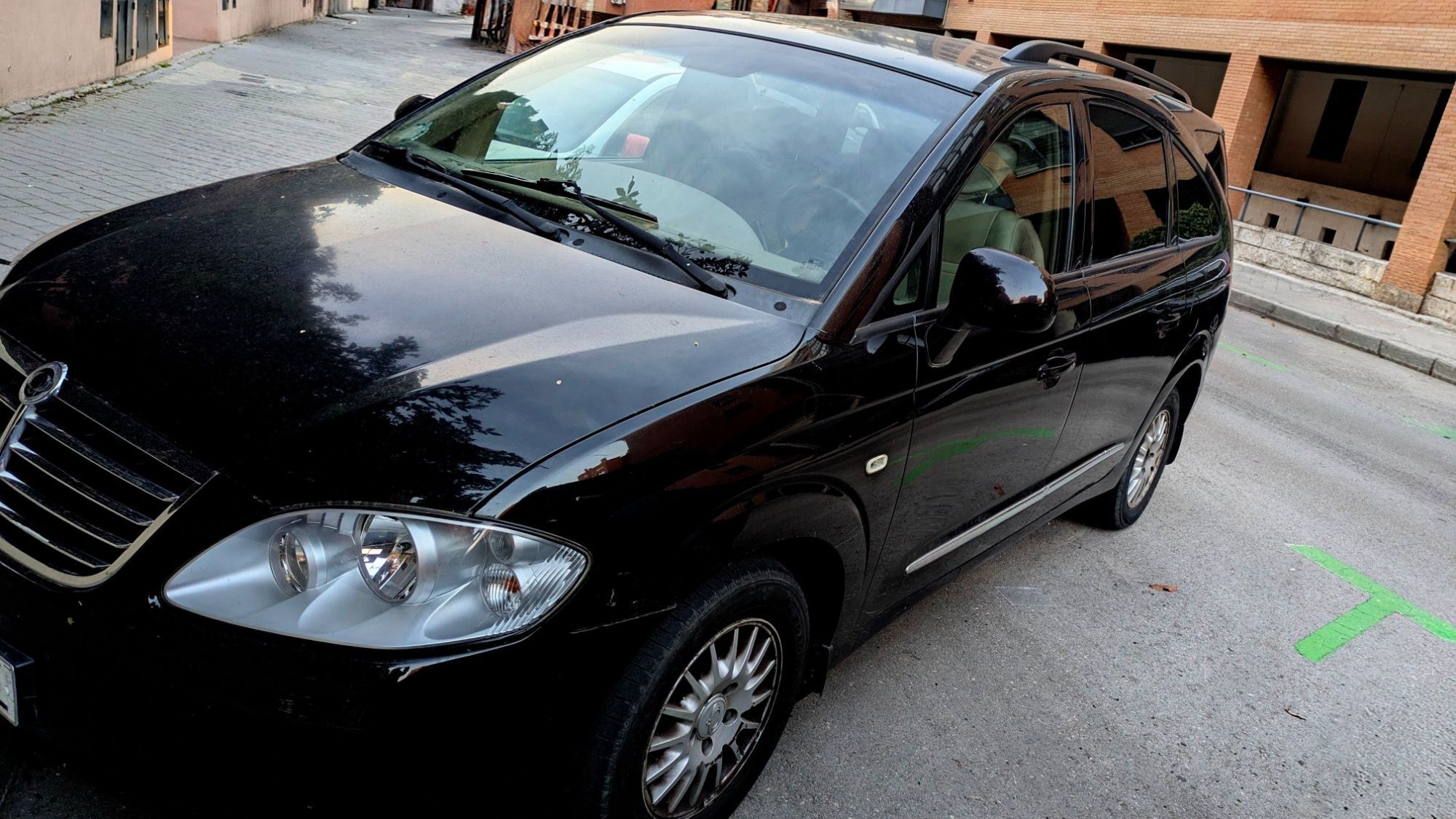 Foto del SSANGYONG KGM Rodius 270 Xdi