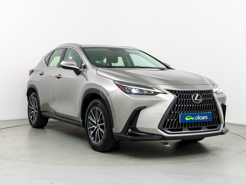 Foto del LEXUS NX 300h Business 2WD