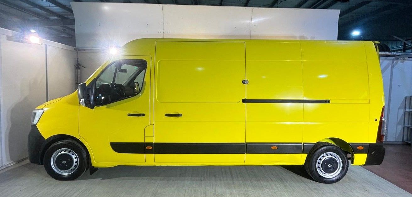 Foto del RENAULT Master Fg. Blue dCi L3H2 3500 T 99kW