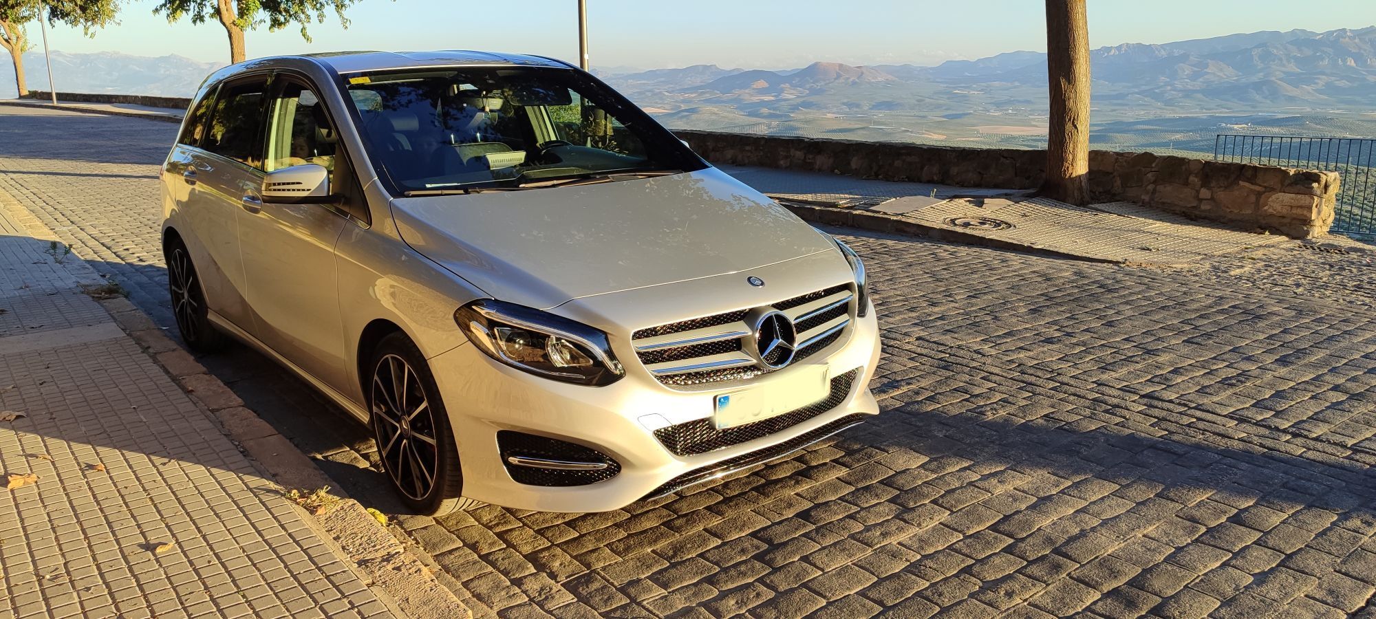 Foto del MERCEDES Clase B B 180d
