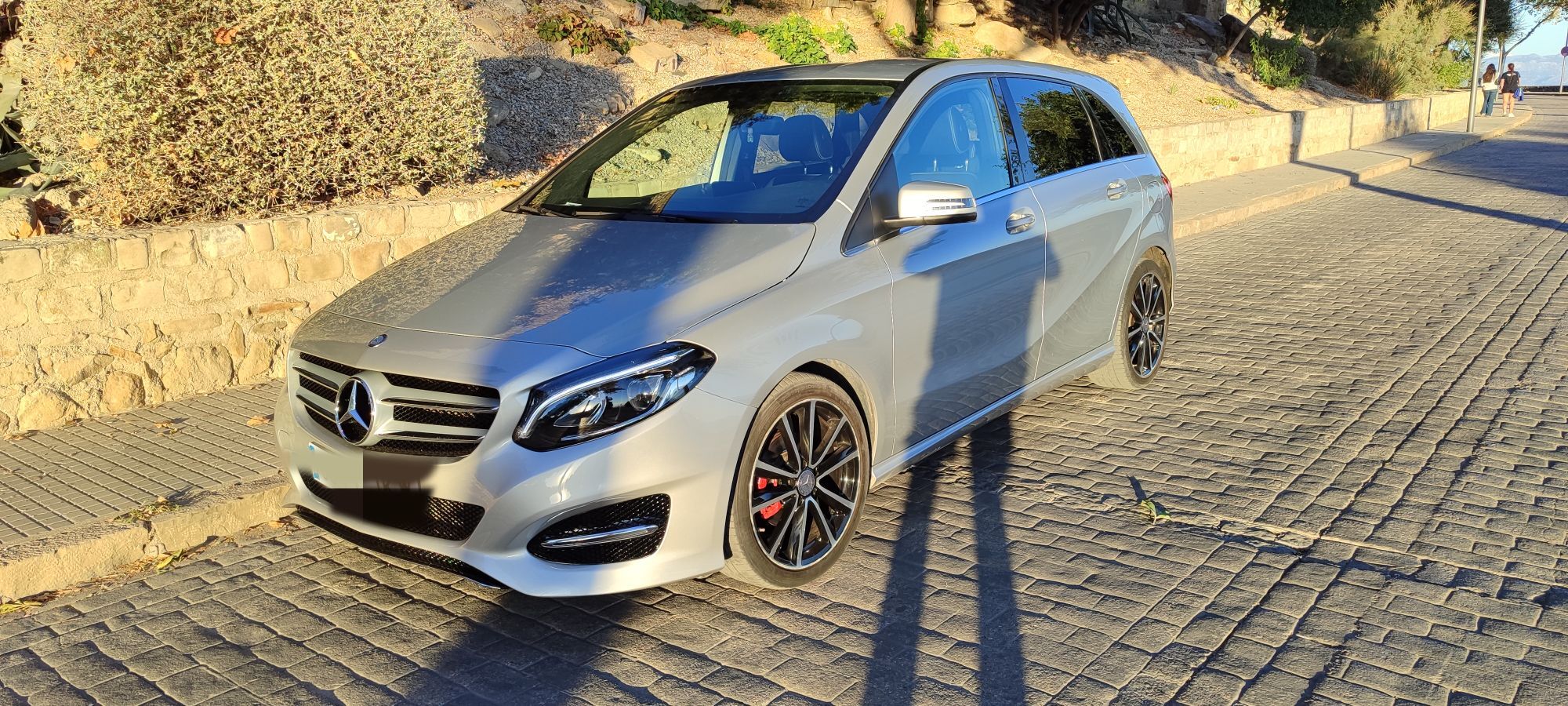 Foto del MERCEDES Clase B B 180d