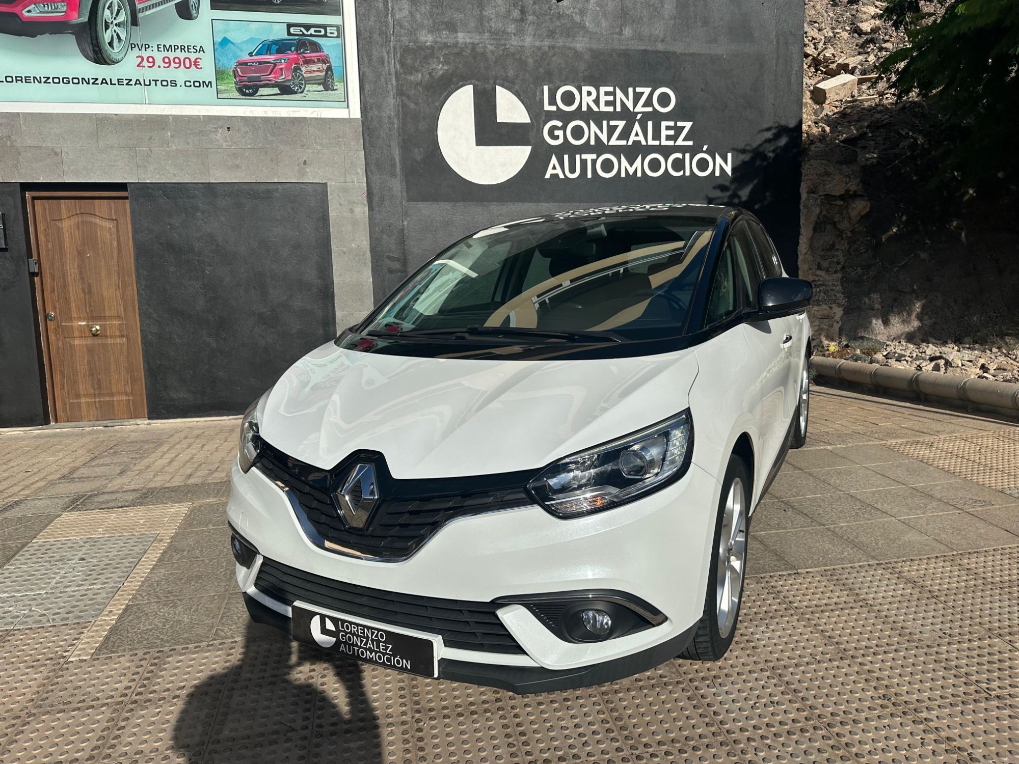RENAULT Scénic (Grand Scénic 1.3 TCe GPF Limited 103kW) en Palmas, Las